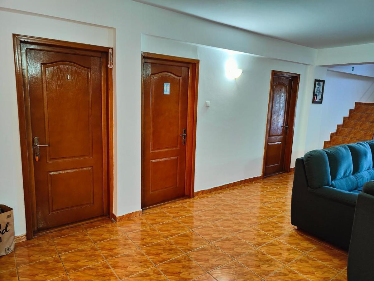 Vila Olimpica Hotel Costinesti Buitenkant foto